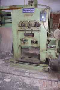 Hydraulic Iron Cutting Machine Image of Hydraulic Iron Cutting Machine