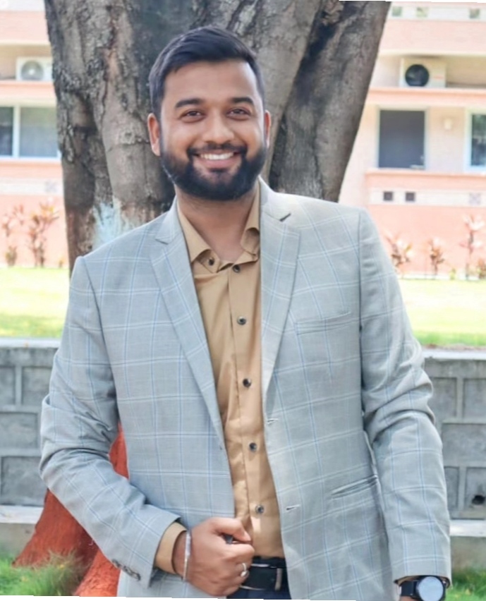 Dr. Abhinav Dubey Image of Dr. Abhinav Dubey